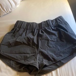 Halara medium shorts